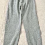 Alo Yoga Accolade Sweatpants Photo 5