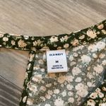 Old Navy  green floral sleeveless top size Medium Photo 4