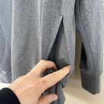 Nike  Women's Dry Top Crew Long Sleeve SweatShirt Back Wrap‎ Gray Small Photo 5