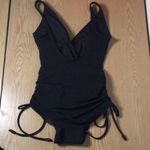Carmen Marc Valvo New Women’s  1pc Swimsuit Tummy Hide Ties on Sides Black Size 4 Photo 4