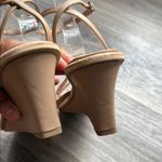 Dolce Vita Women's Beige Strappy Sandals Tan Leather Wedges Casual Size 10 Photo 5