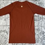 Lululemon  Swiftly Tech Long Sleeve Shirt 2.0 Photo 2