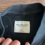 Abercrombie & Fitch Abercrombie sleeveless sweatshirt black muscle tee Photo 2