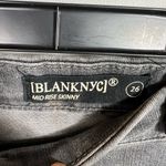 BLANK NYC ‎ mid rise skinny jeans Photo 6
