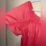 Absolutely Famous  Pink Blouse with Lace Trim Photo 3