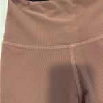 Strut this  ribbed leggings Photo 1