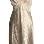 California Dynasty Sleeveless Nightgown Slip M Peach Beaded Adjustable Straps Pink Size M Photo 0