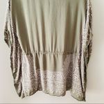 Earthbound  Pullover Blouse Green Sz Small Photo 10