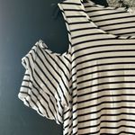 Elle STRIPED COLD SHOULDER DOUBLE OR RUFFLE SLEEVES SWING BOTTOM BLOUSE Photo 3