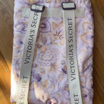 Victoria's Secret 2 in 1 Towel Backpack Floral Lilac/Yellow NWT Photo 0