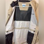 Columbia Women’s Shine Struck II Waterproof Rain Mid Hooded Jacket Size M Photo 4