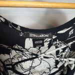 Billabong Ray of Light floral top Photo 4