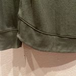 Columbia  Women’s Green Thermal Knit Henley Style Shirt Size XL Photo 9