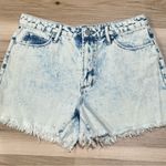 Articles of Society Acid Wash Light Cutoff Jean Shorts Women’s 28 Photo 0