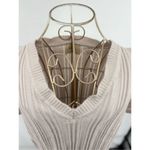 Elie Tahari Women’s Short Sleeve V Neck Beige Grey Sweater Size Large Photo 9