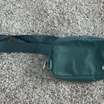 Lululemon Everywhere Belt Bag Photo 0