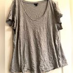 Torrid  grey tee - size 1 Photo 0