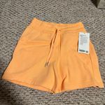 Lululemon NWT Scuba High-Rise Short 5" Peach Bellini- Size 4 Photo 3
