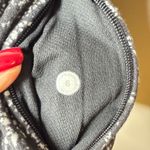 Lululemon  Size 6 Runderful Long Sleeve Knotted Jacquard‎ Black White Running Gym Photo 8