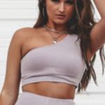 Amazing Lace Workout Set Photo 1