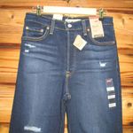 Levi's NWT  Ribcage Straight Ankle Jeans Photo 4
