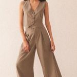 Reformation NWT DEVIN TWILL VEST IN MUSHROOM Photo 3