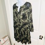 Hinge  Long Sleeve Relaxed Floral Drop Waist Mesh Shoulder Dress Green Black S Photo 1