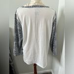 Van Heusen 3/4 Sleeve V-neck Top XL Photo 3