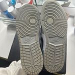 Nike Air Jordan 1 Smoke Gray Mid Photo 7