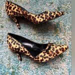 Nine West Y2K leopard print faux fur abstract heels, size 7M Photo 8