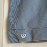 Madhappy  Set Active Sculptflex Biker Shorts in Calm, size Small Photo 3