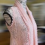 Almost Famous Women's Small Knit Lace Handkerchief Vest • Pale Pink Open Front Photo 2