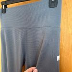 Athletic Works Vuori Waffle Knit High Waisted Leggings Slate Gray Style VW465 Size S Photo 3