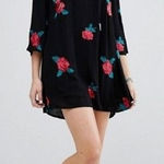 Altar'd State Altar’d State black and red roses floral vneck shift dress size small Photo 0