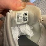 New Balance Women's 555 V1 Sneaker Retro Style Overcast/Champagne Metallic Photo 3