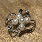 Sterling Silver Floral Cluster Saltwater Cultured White Pearls  Brooch Photo 2