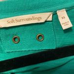 Soft Surroundings  green T-shirt in xs Photo 3