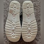 NWT Gray and White Shoes Size 5 Photo 8