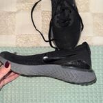 Nike  Women Epic React Size 8.5 Photo 1