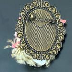 Vintage Porcelain Face Victorian Lady Head Brooch 18g Photo 4