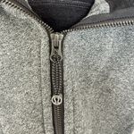 Lululemon  Women's Heather Gray Full Zip Scuba Hoodie Sweater  Size 2 Photo 5