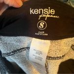 Kensie Gray Capri Joggerwith Tapered legs and Elastic Waistband Photo 4