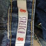 Bill Blass  32 Medium Wash Stretch Capri Jeans Photo 2