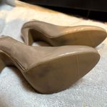 Steve Madden woman’s cream colored heels size 10 Photo 10