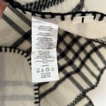 Ann Taylor  plaid wrap in ONE SIZE Photo 4