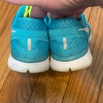 Nike Women's Flex Run 2013 Green/White Running Shoes Sneakers Size 9.5 Photo 3
