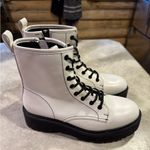 A New Day , Woman’s White Combat Boots Size 9 1/2 Photo 2