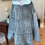 The Comfy Snuggie Pullover Blanket Gray Velvety Sherpa Robe Womens XS S M L XL Photo 11