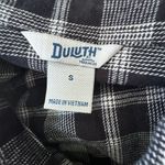 Duluth Free Swingin' Flannel Shirt plaid size S black white and gray Photo 1