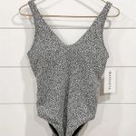 Athleta NWT Seychellles Textured One Piece Size Medium Photo 3